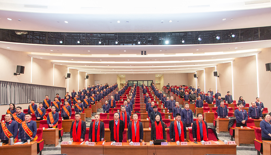�����ܶ��������캽�����³�  �����м�����2025�����ʦ��Ա����ٿ�